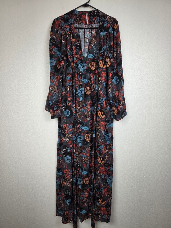 Free People Dresses & Skirts - Free People Floral Tiger Print Rayon Dress Small
